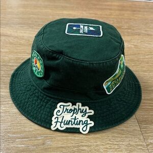 Trophy Hunting Patch Forest Green Bucket Hat size S/M